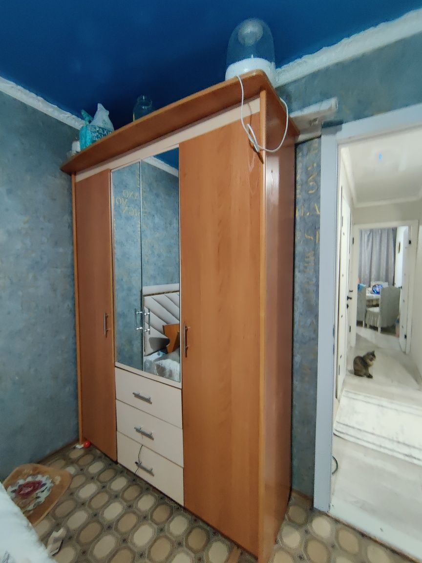 Мебель для спальни/шкаф