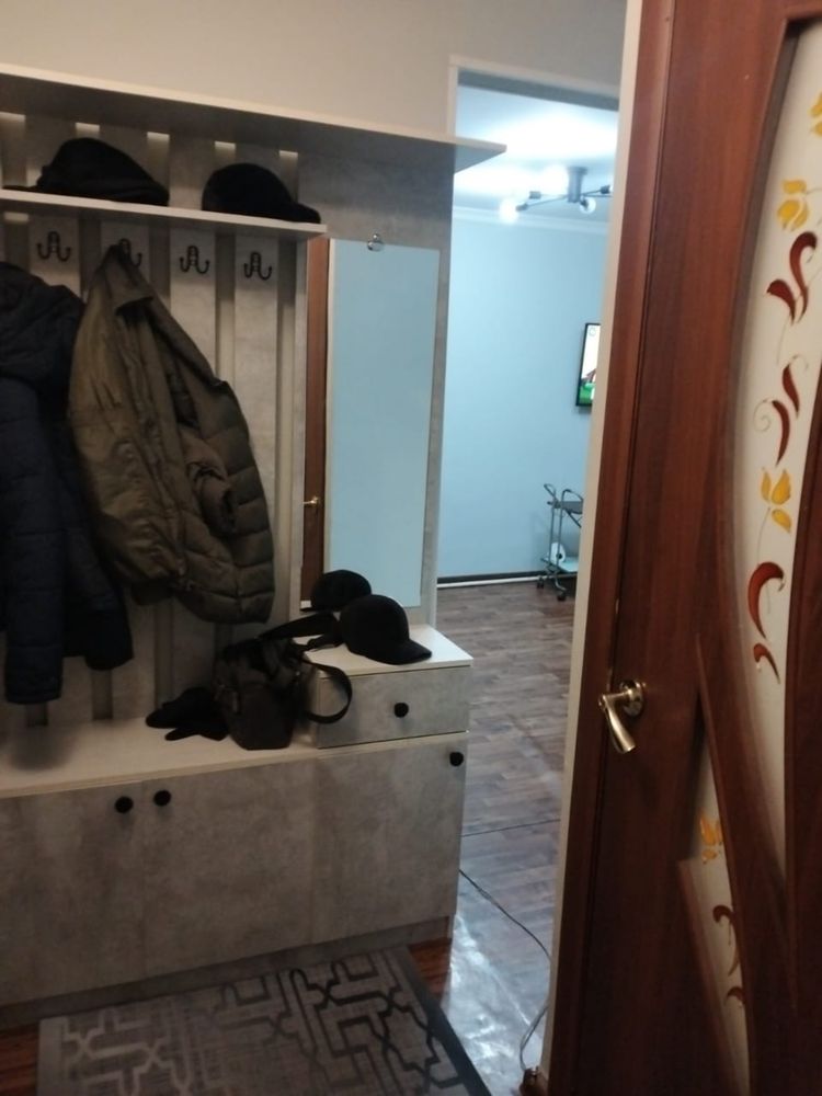 Продам- 1 комнатную квартиру, район маг Сказка, Горняков 12