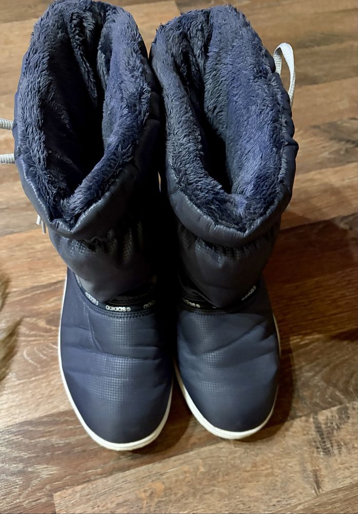 Продам дутики/дутыши/сапоги Adidas р.40