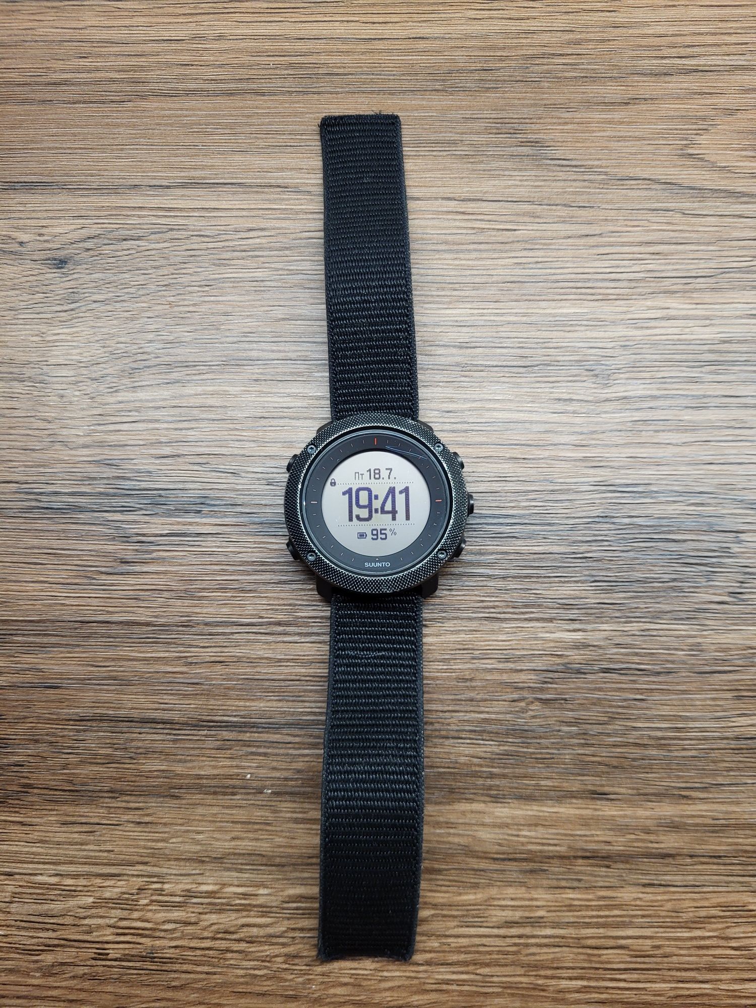 Часы SUUNTO traverse alpha