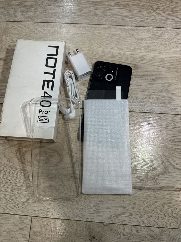 NOTE 40 Pro plus 5G 256GB