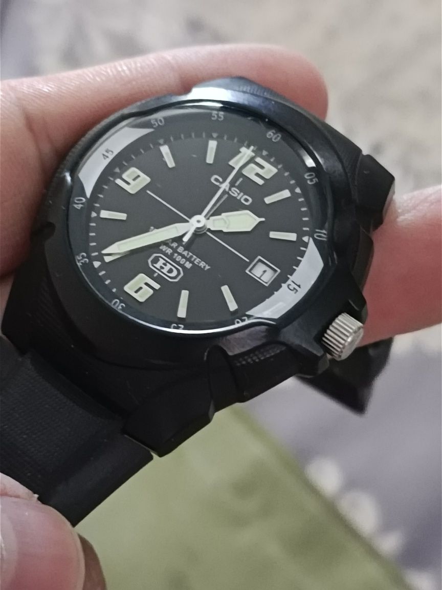 Продам наручные часы Casio