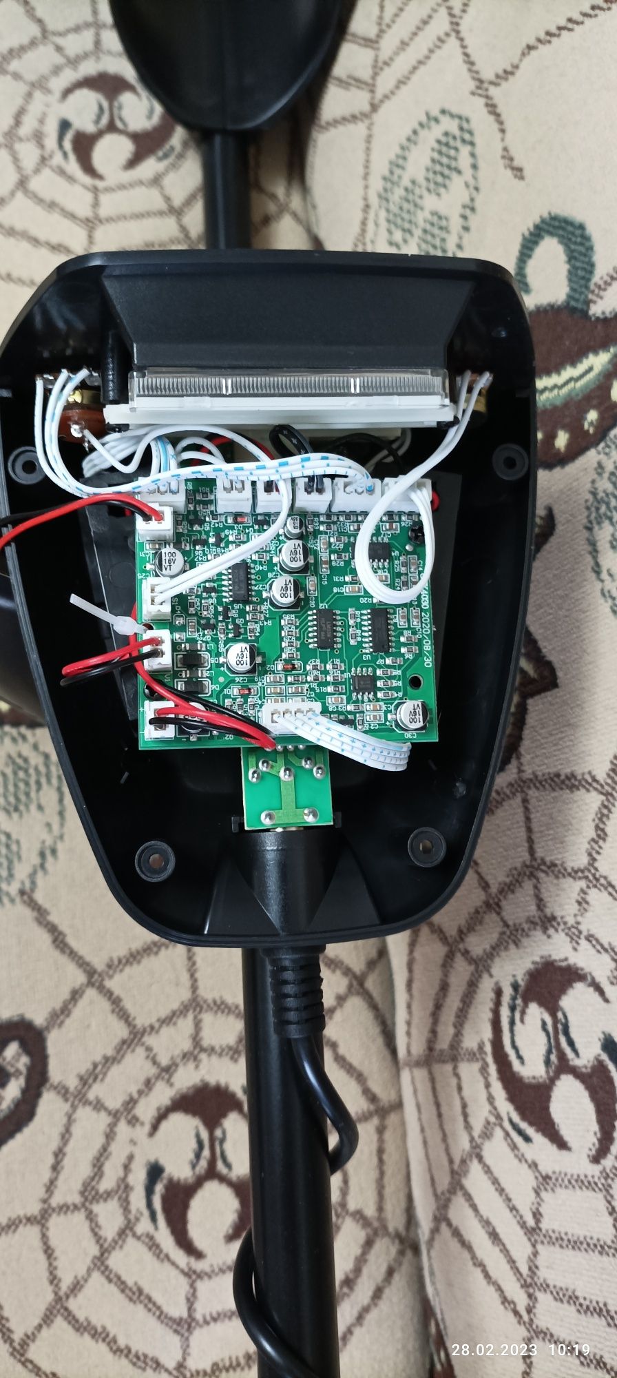 Новые металлоискатели MD 4030 . Цены разные.