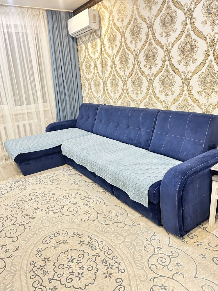 Продам диван в отличном состояний