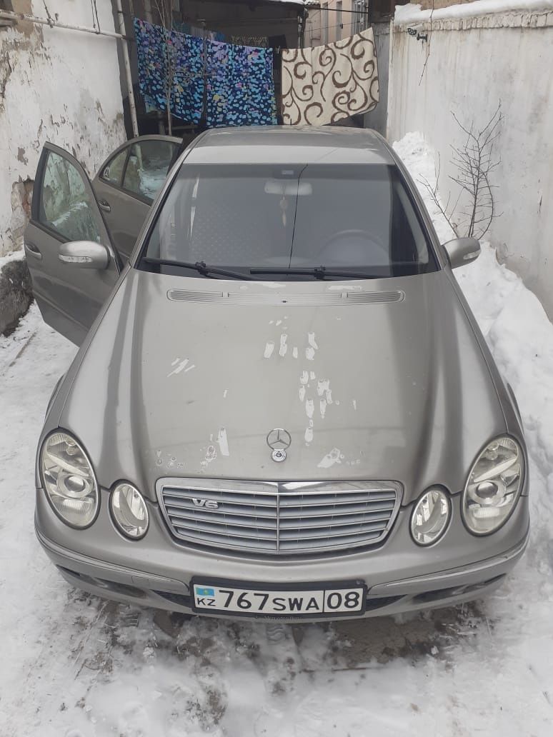 Мерседес Е 240 (211)