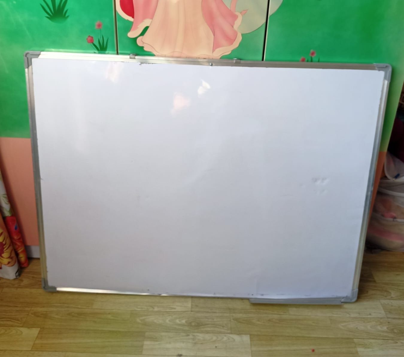 Продам доску для занятий.