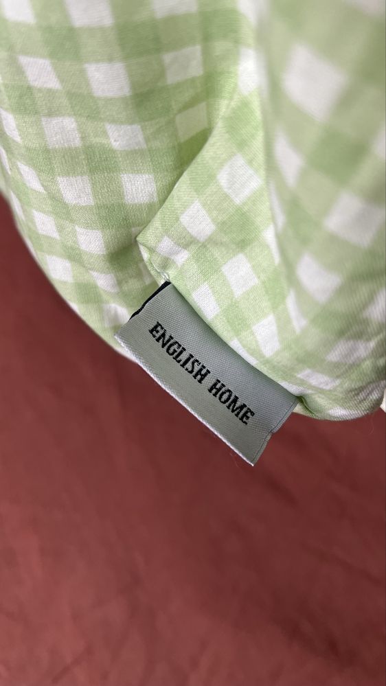 Столик переносной English home