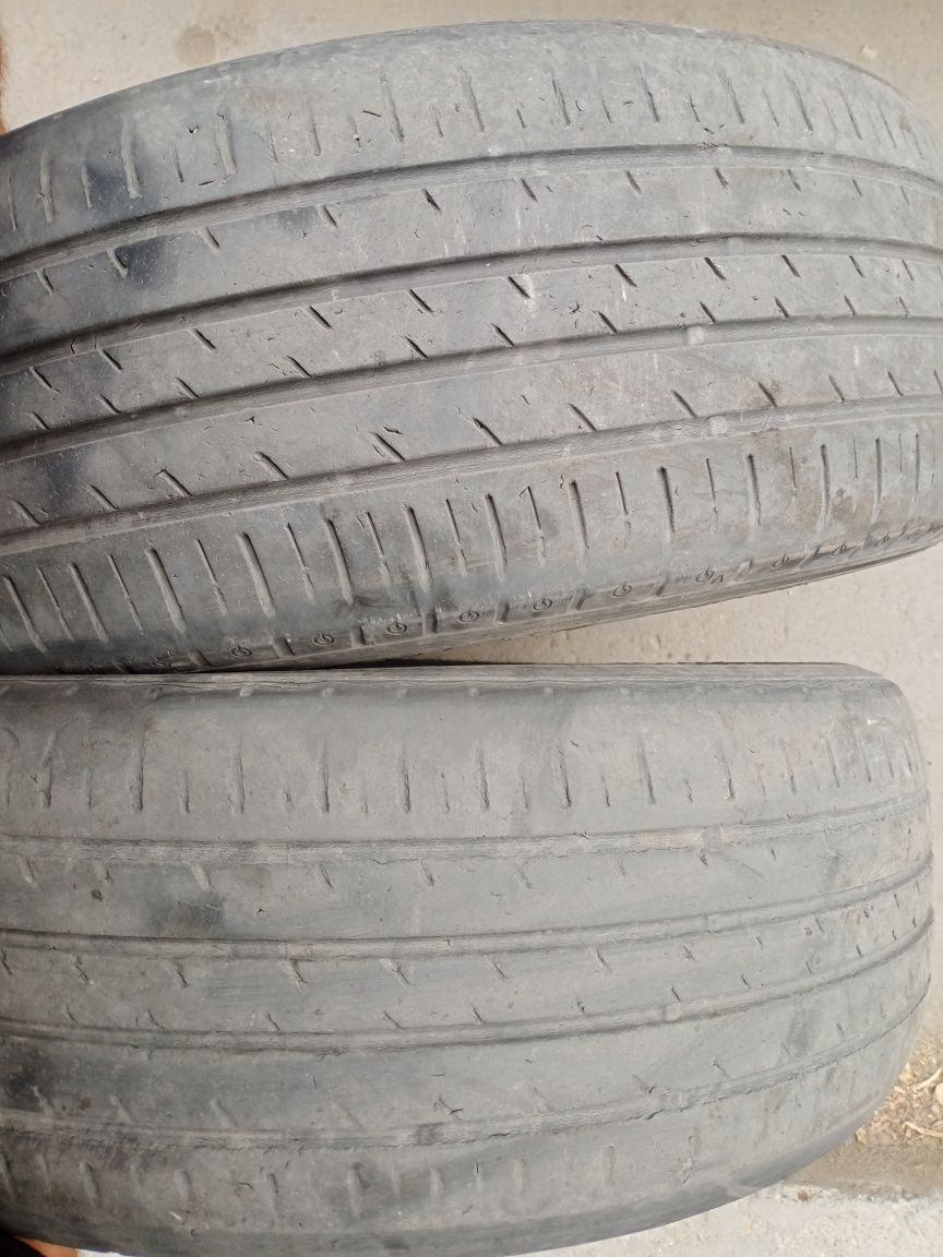 Продам пару баллонов 205/55/16