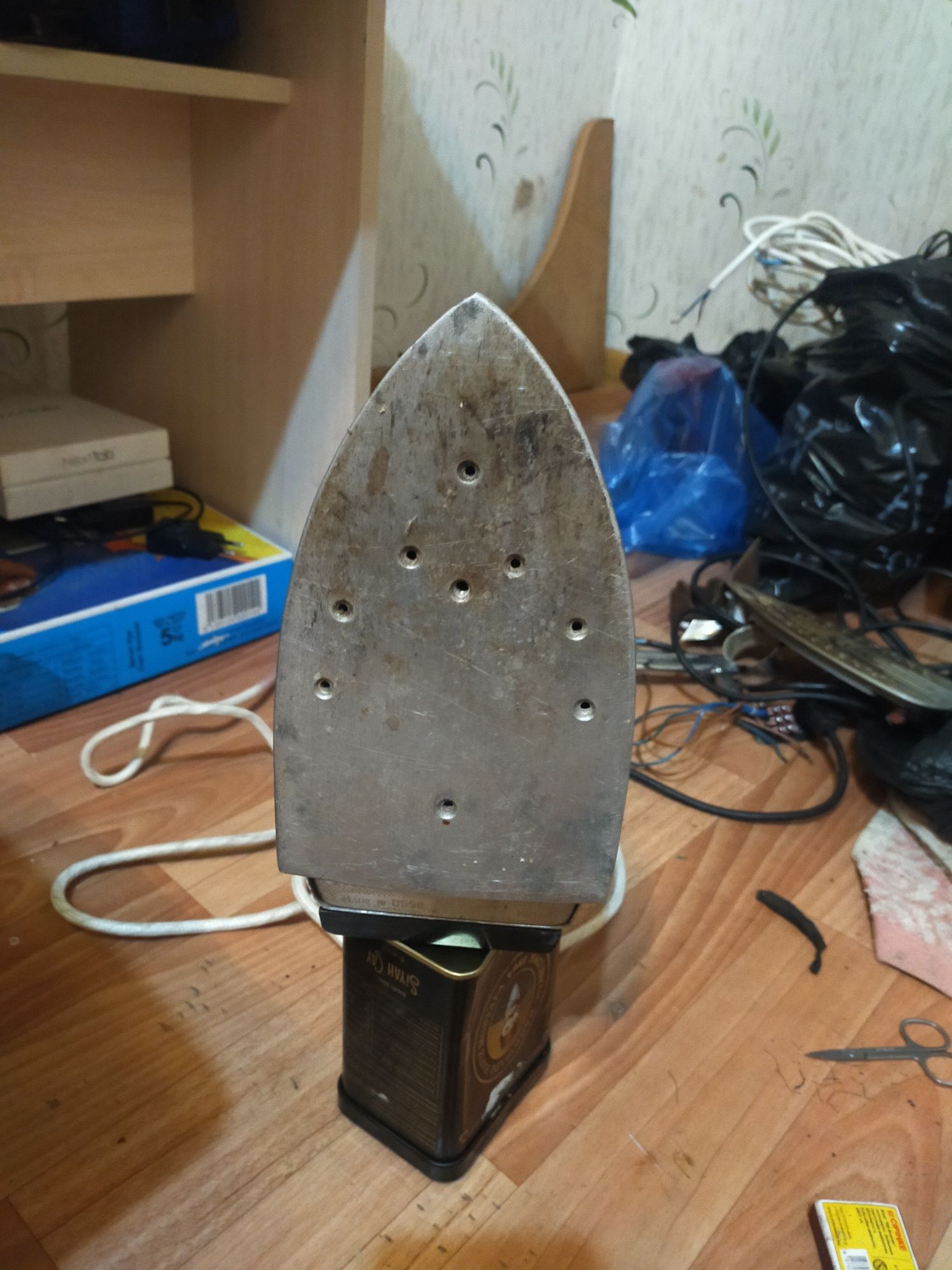 Утюги из СССР , б/ у.