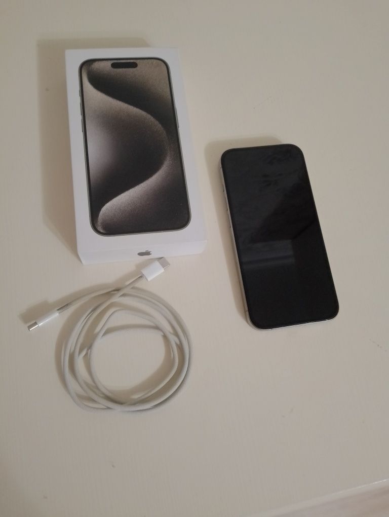 Iphone 15 Pro . Natural Titanium 128 Gb