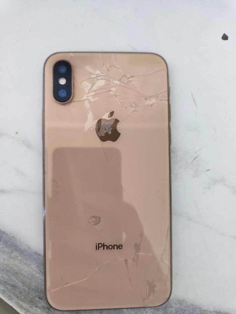 продам Iphone Xs