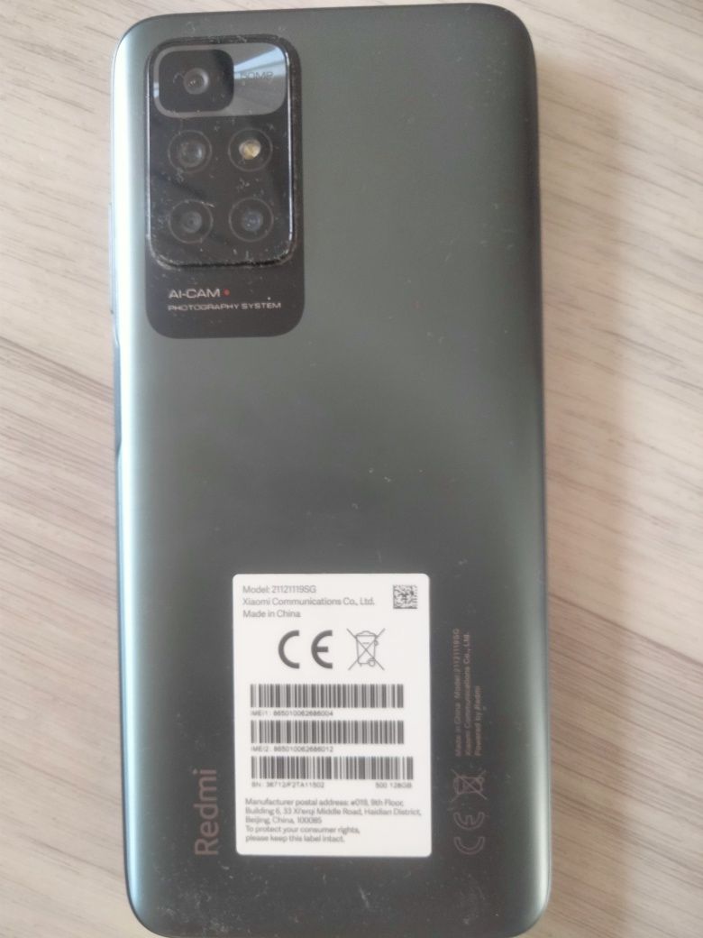 Продам БУ телефон Redmi 10