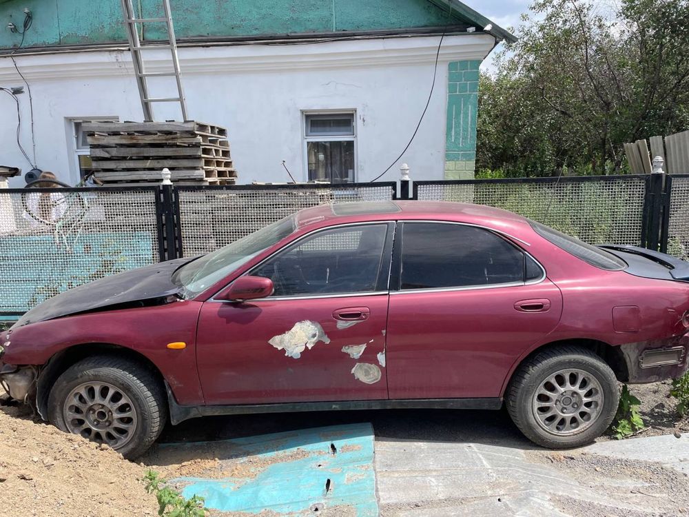 Срочно продам!!! Mazda xedos 6  2.5л