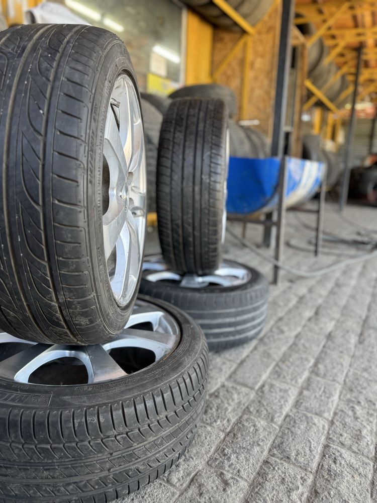 Продам диск на 17 размер Субару Ауди Авенсис