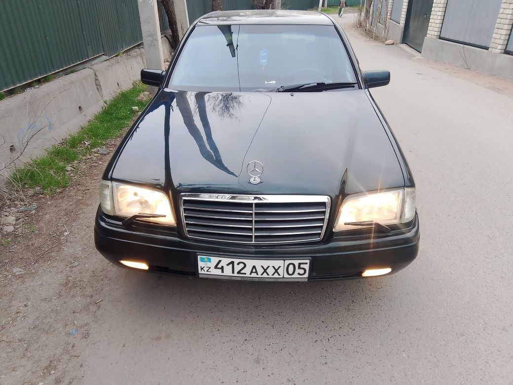 Продам машину на полном ходу