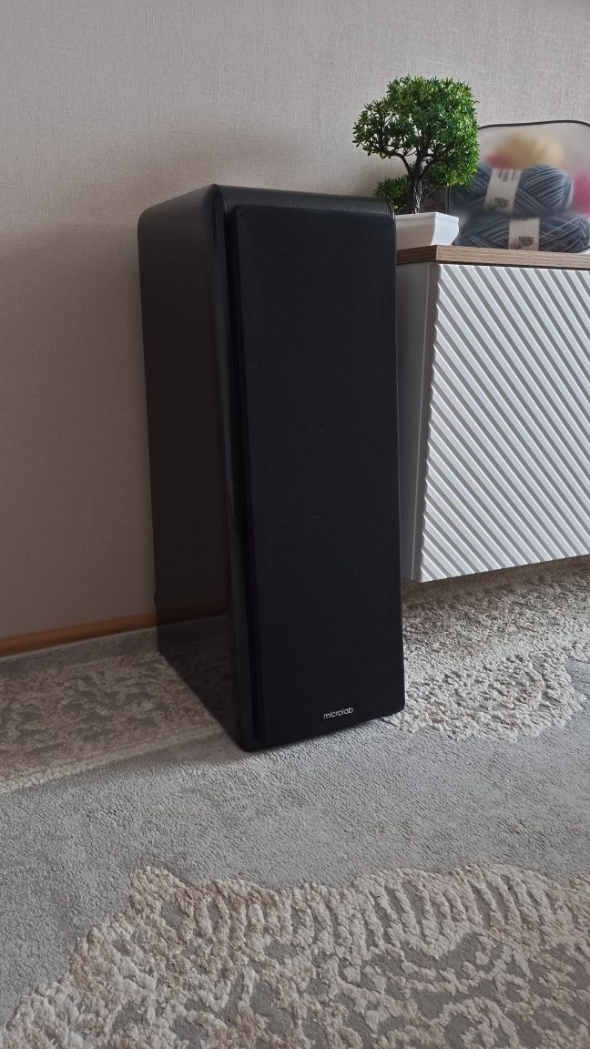 Трехполосная активная акустическая система Microlab S19