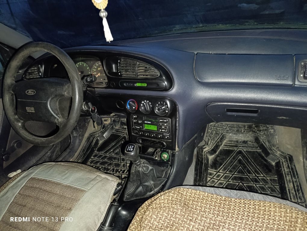 Продам легковой автомобиль Форд Мондео 2 1997г