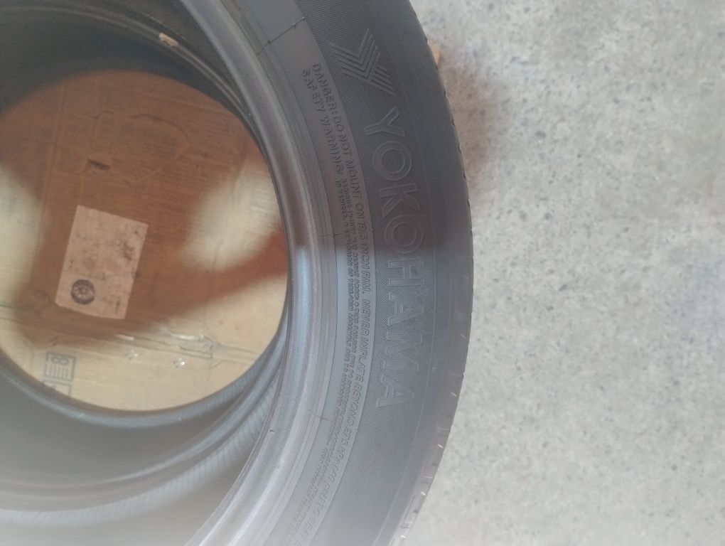 235/55R19 2шт YOKOHAMA