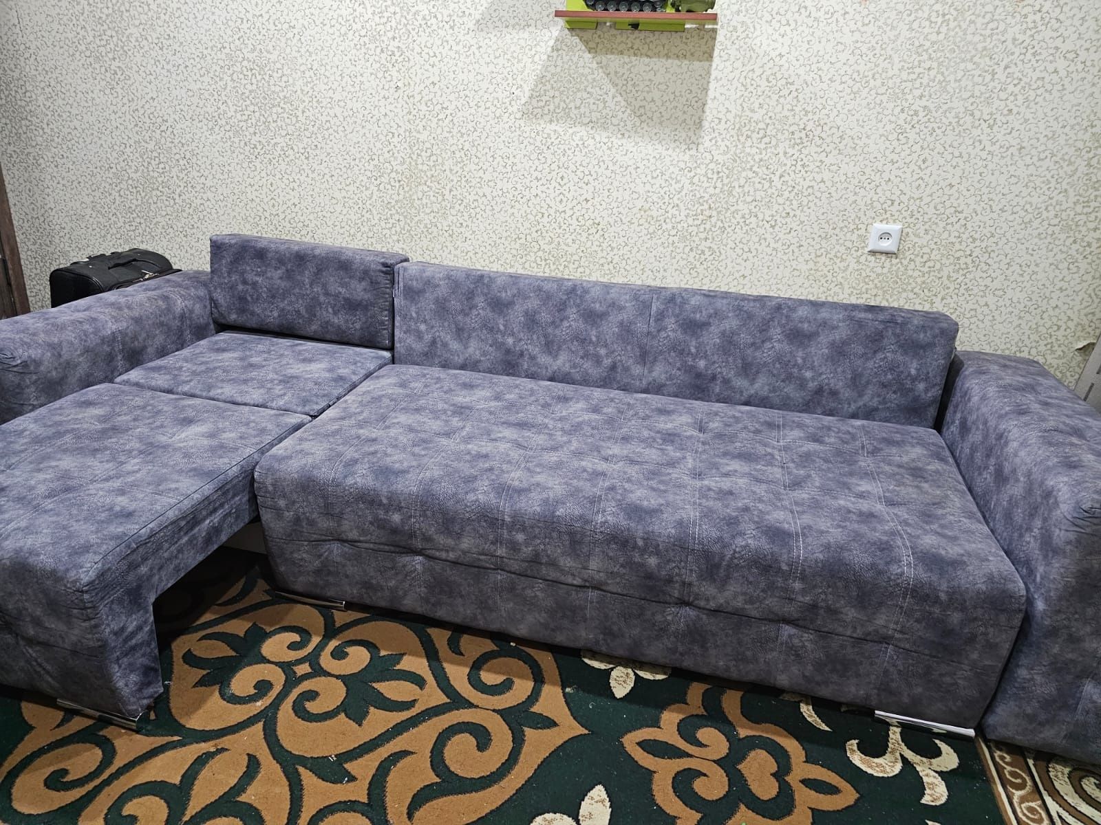 Срочно Продам Диван раскладной