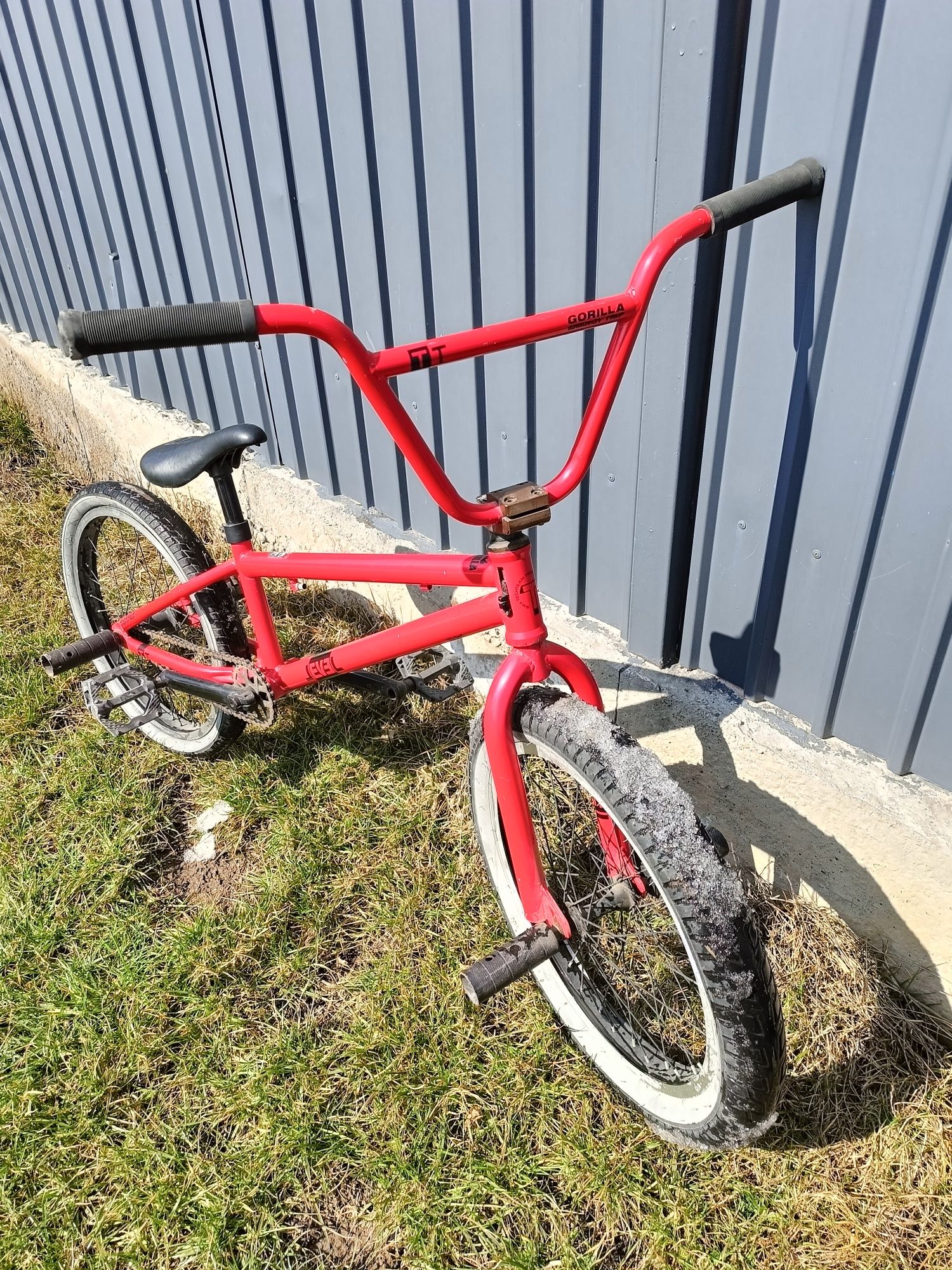 Bmx в хорошем состоянии