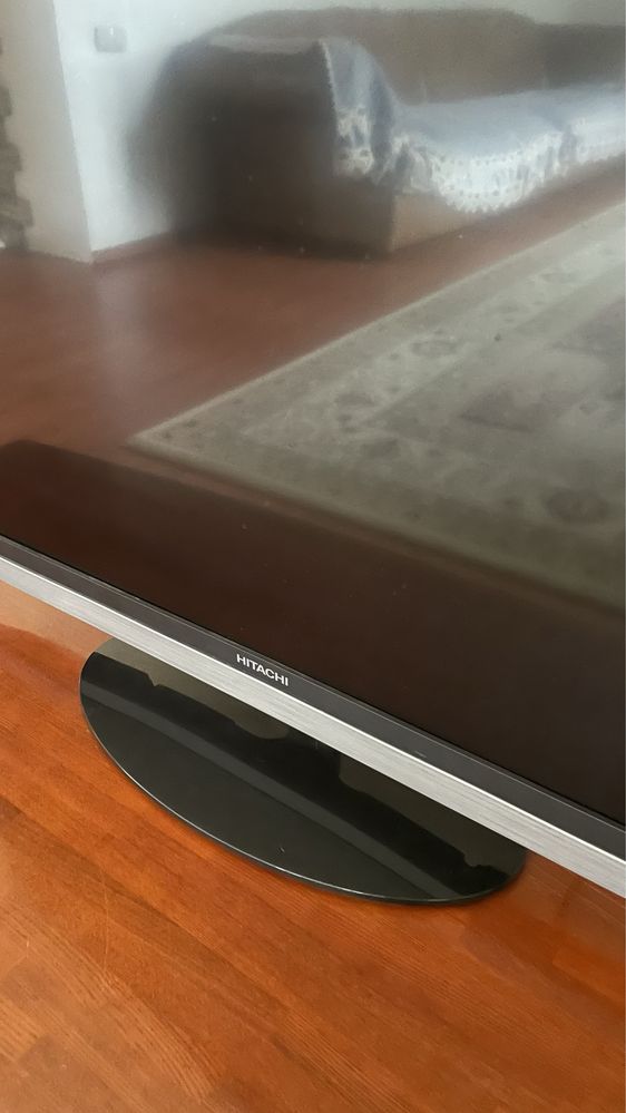 Телевизор Hitachi LE42KC05A,в отличном состоянии