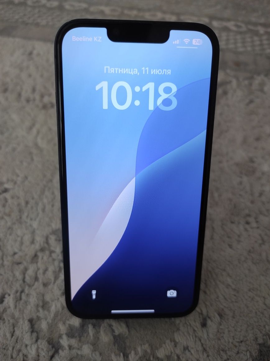 iPhone 13 очень хорошее состояние