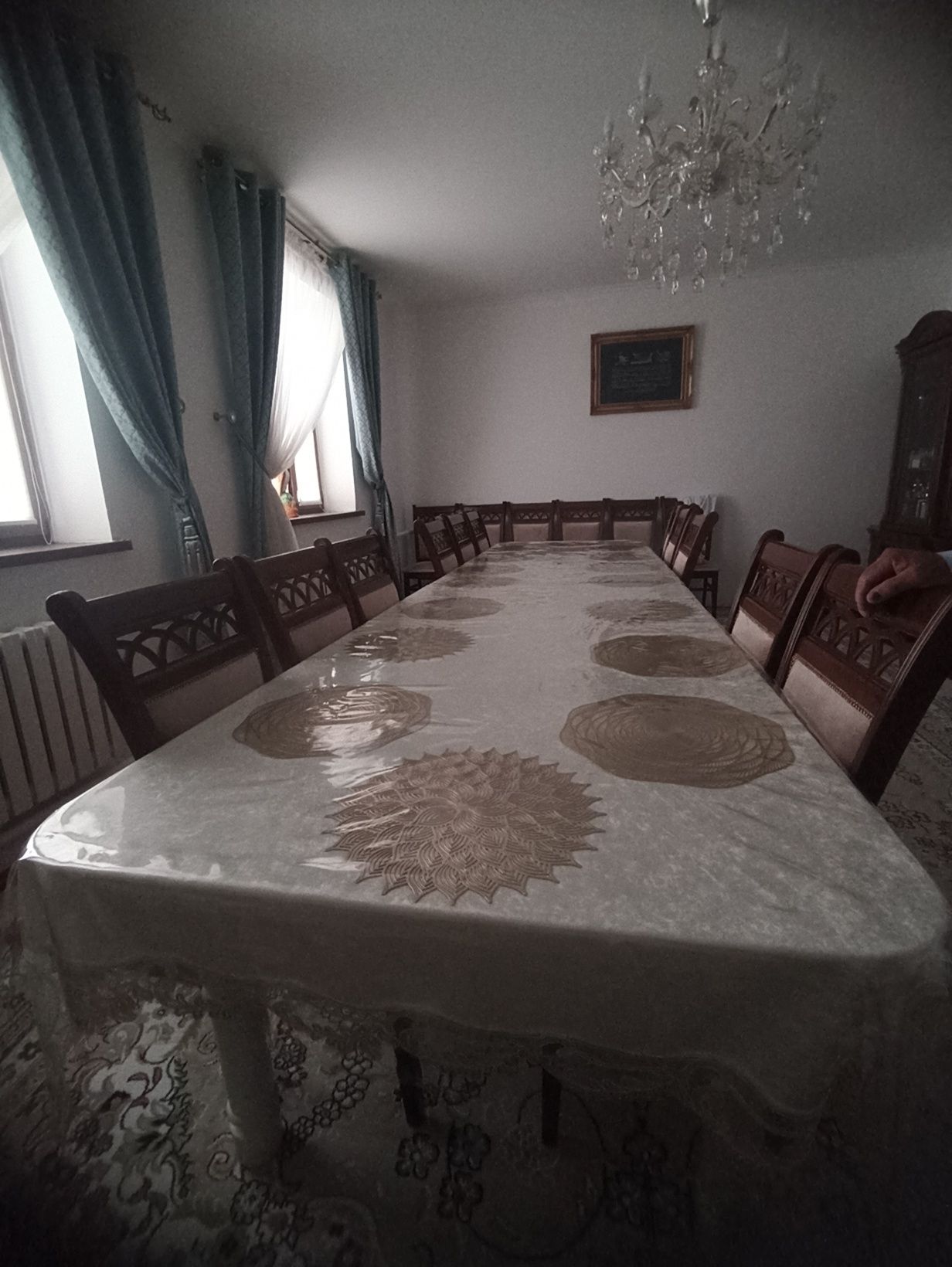 Стол ииии стулья