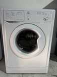 Автоматическая стиральная машинка indesit 5 кг