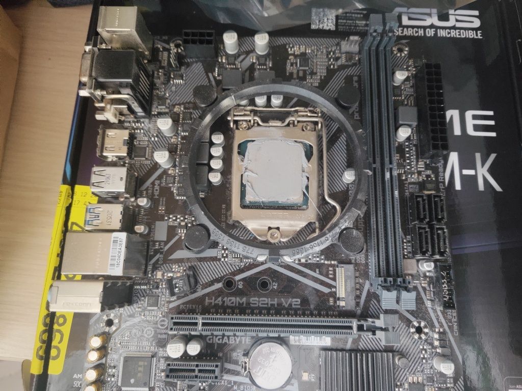 процессор intel core i5 10400f и материнская плата gigabyte h410m s2h