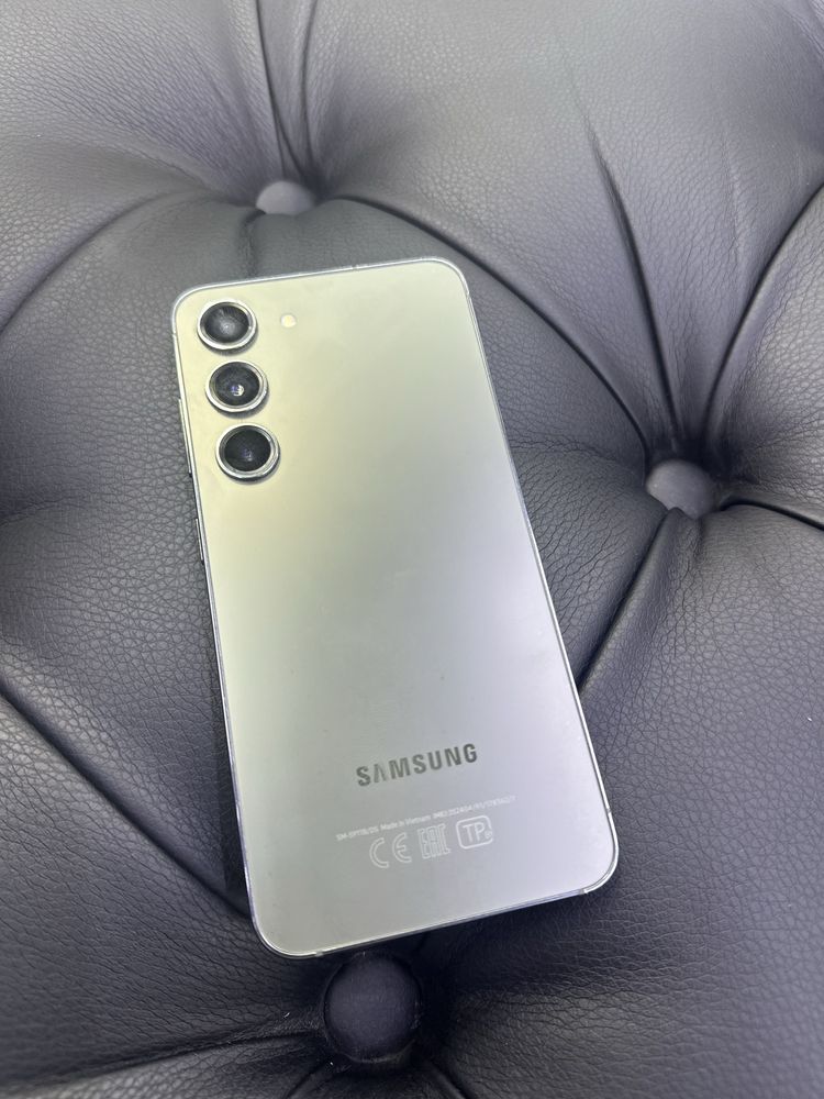 Samsung galaxy s23 в зеленом цвете