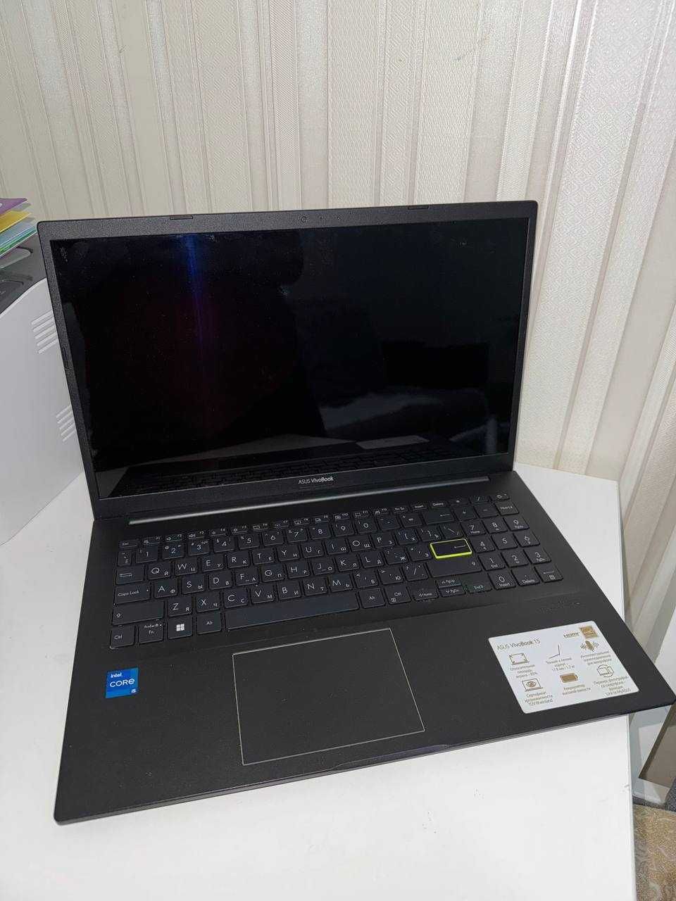 Ноутбук ASUS Vivobook 15 / диаг. 15.6 / OLED / Win 11 /