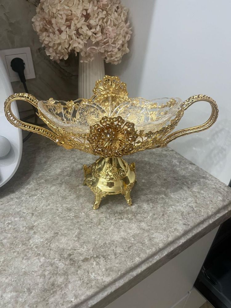 Посуда для чайного стола