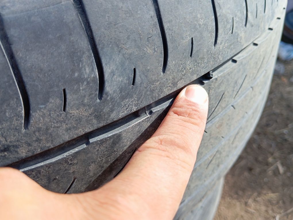 Шина покрыжка колесо235/55 R20