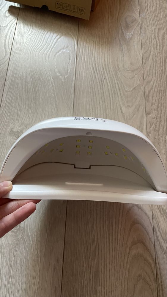 LED Лампа для маникюра, новая