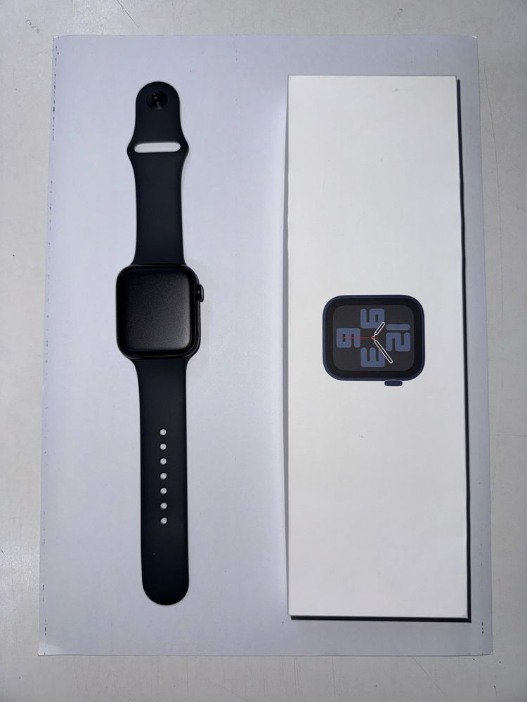 Apple watch SE (Gen 2) 44mm