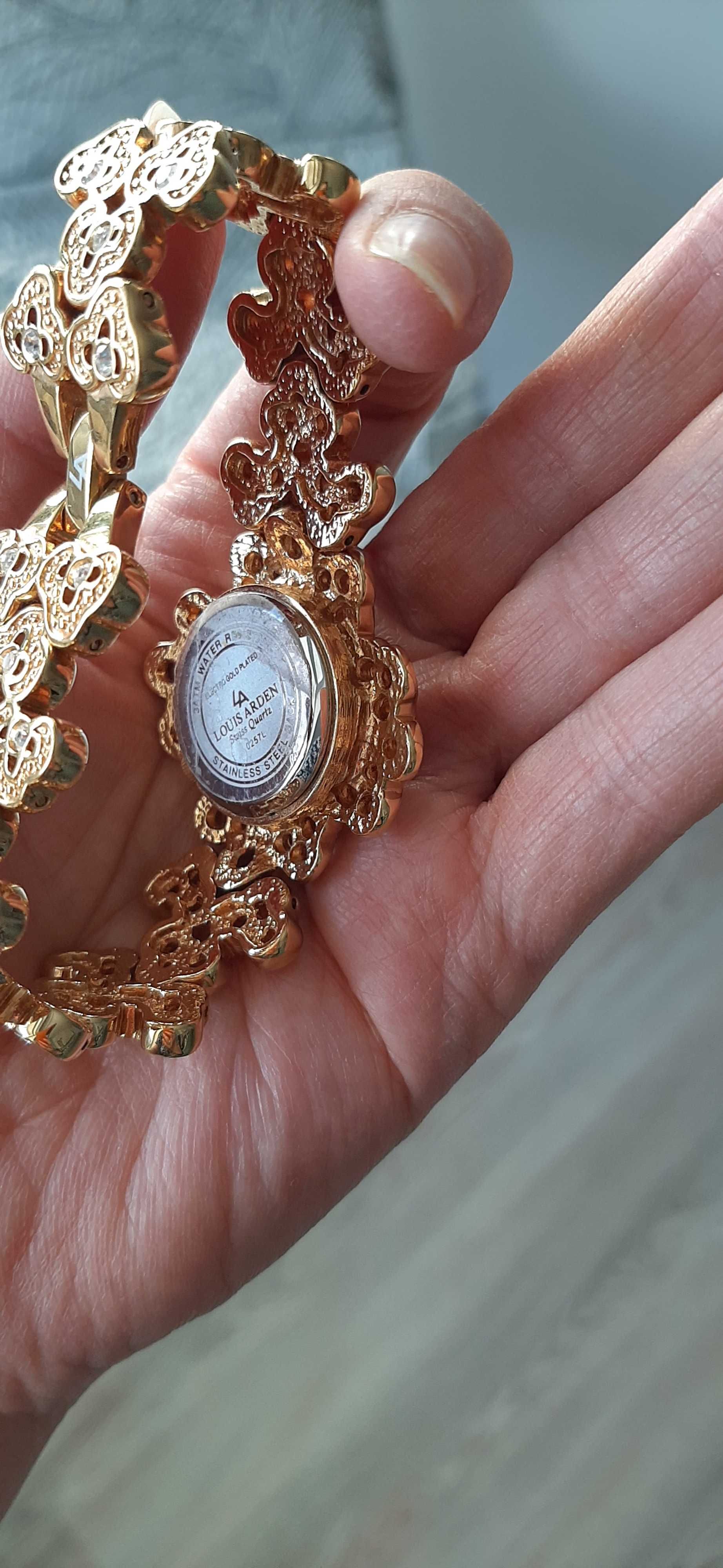 Продам новые наручные женские часы браслет от Louis Arden