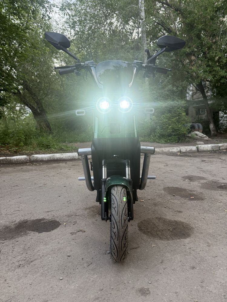 Продаю новый Электро-Мопед