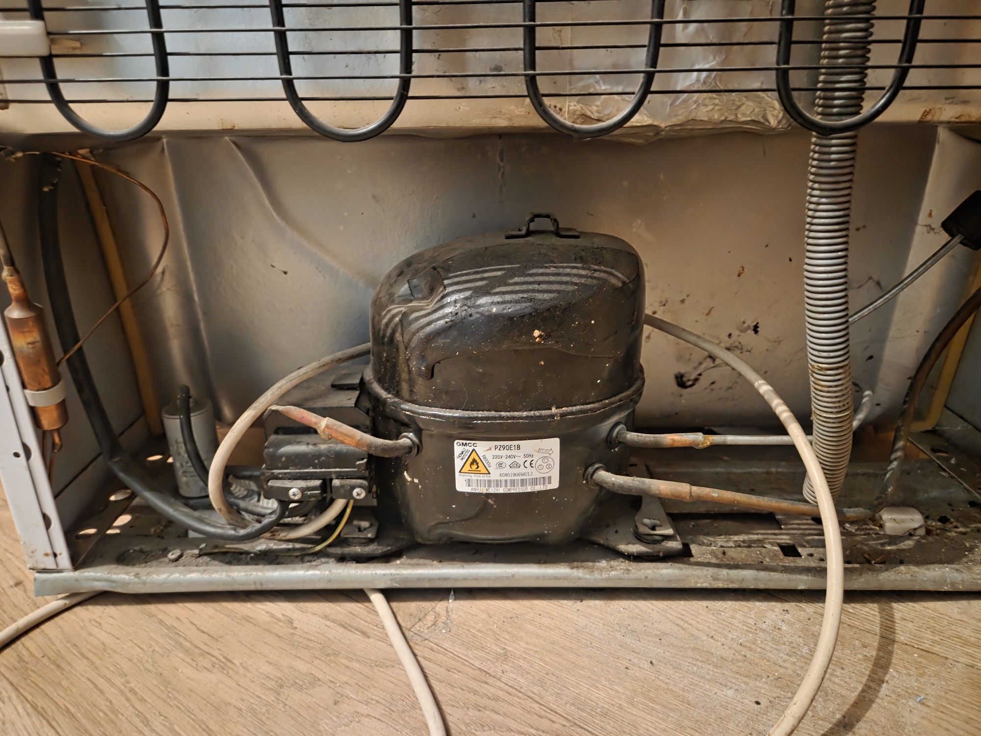 Продаю холодильник beko не в рабочем состоянии