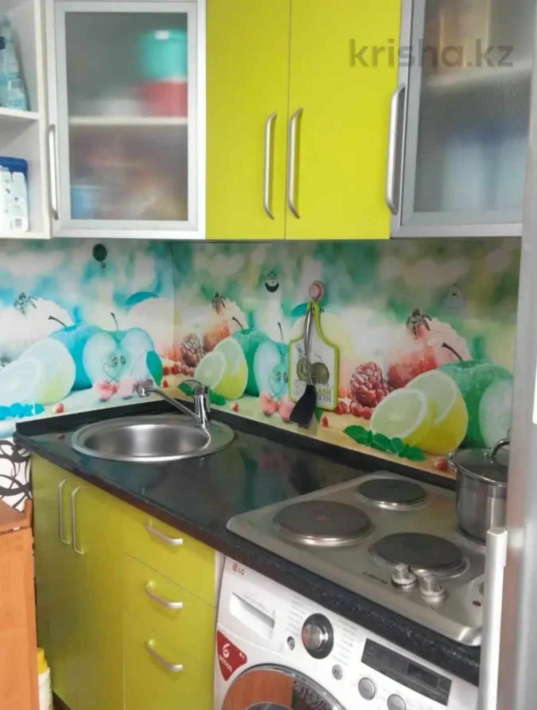 Продам двухкомнатную меновное