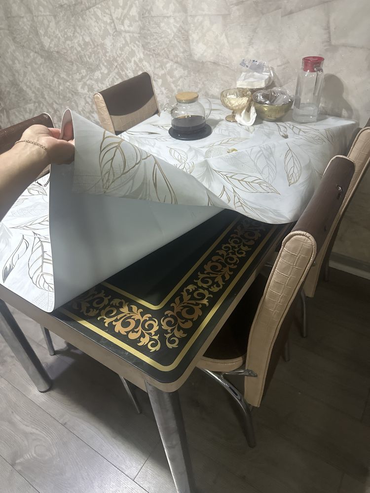 Продам стол раздвижной
