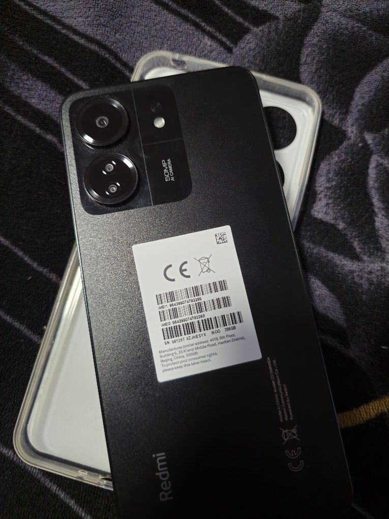 Продам новый смартфон