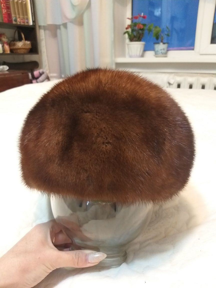 Продам бирет, норка