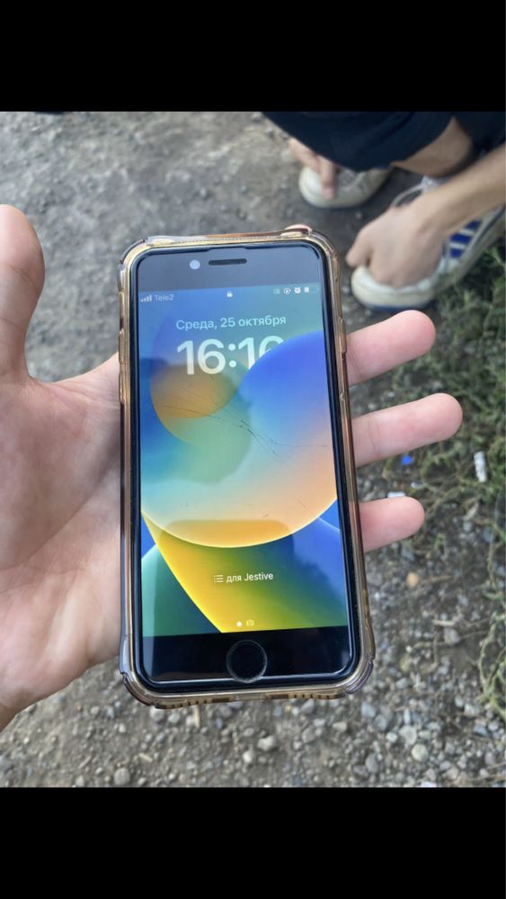 Iphone 8( 256gb ) цена 60 000 тг или обмен на хр и хс мах с доплатой