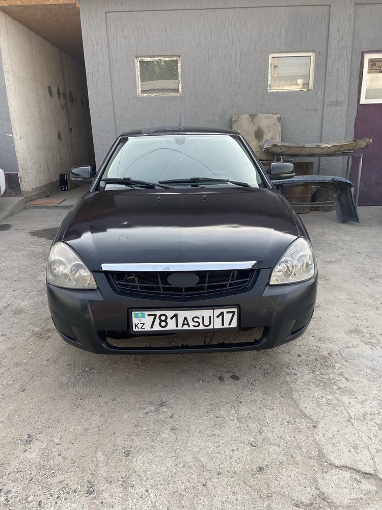 Лада приора седан