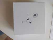 AirPods наушники