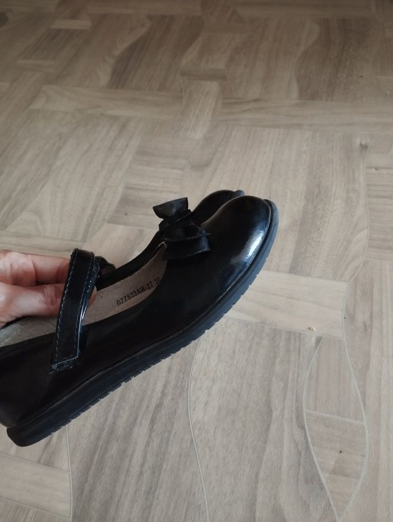 Туфли для девочки