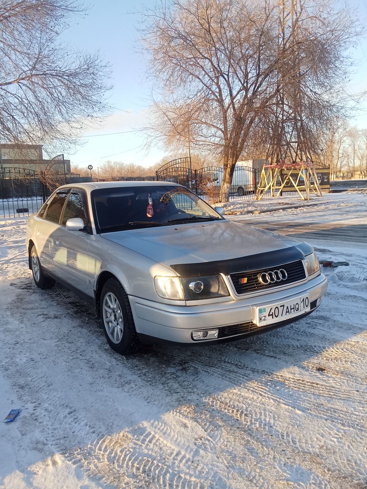 Продам Ауди 100 с4 в отличном состоянии.