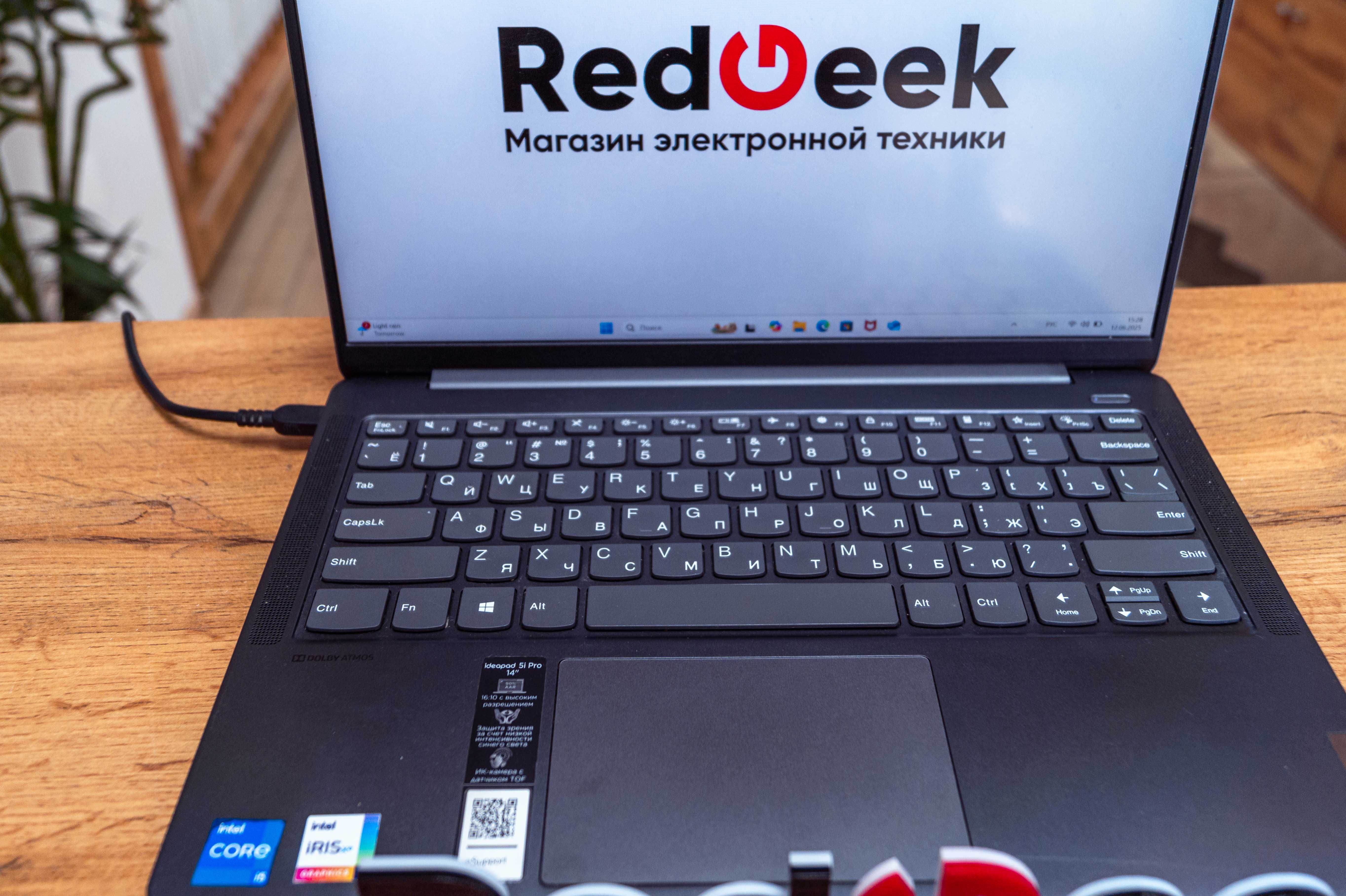 Lenovo IdeaPad 5Pro|Core i5-1135G7|Iris Xe|SSD 512GB|2.2K IPS|Red Geek