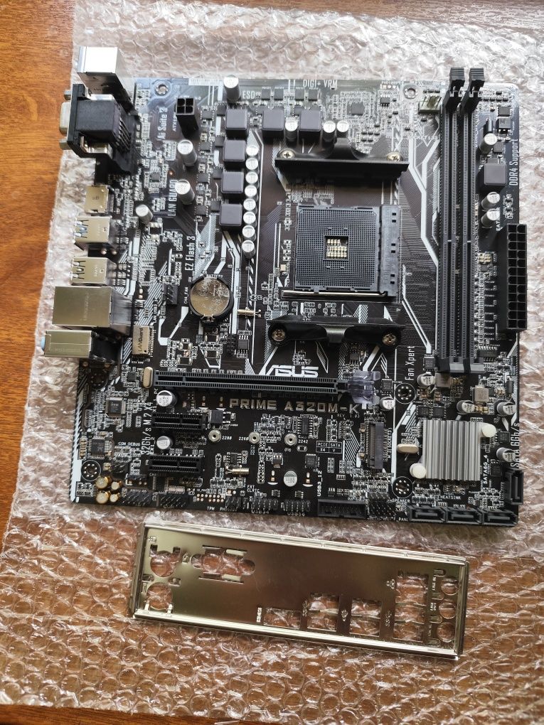 Продам плату Asus Prime A320m-k am4