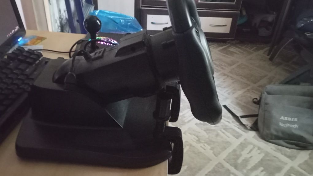продам руль sven gc-w750